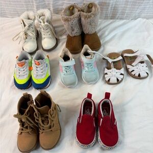 Bundle of kids shoes
